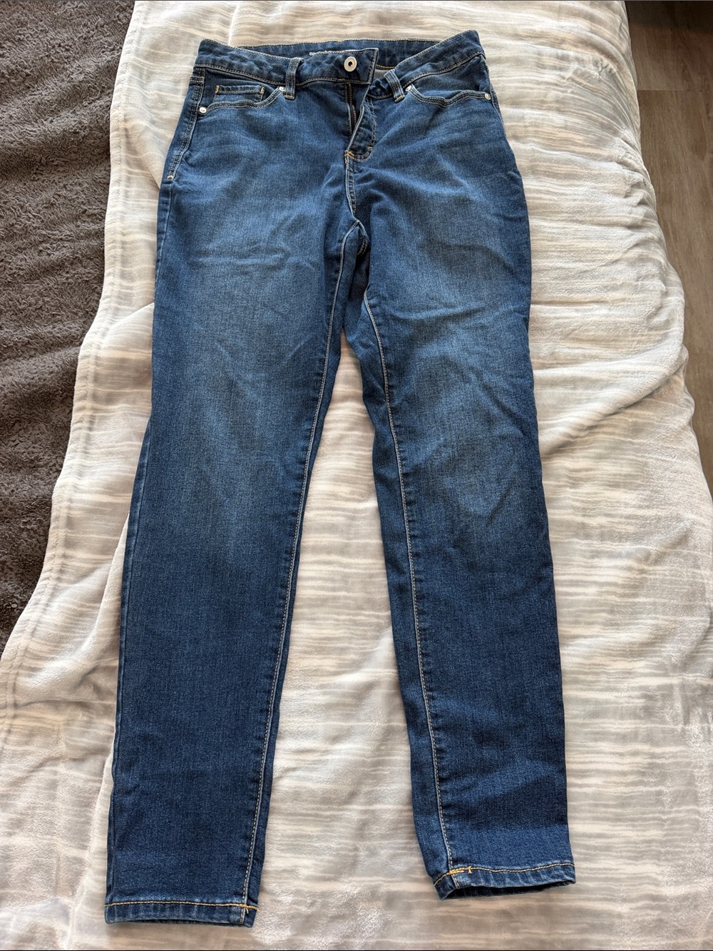 Style & Co. Skinny Jeans in Dark Blue Wash